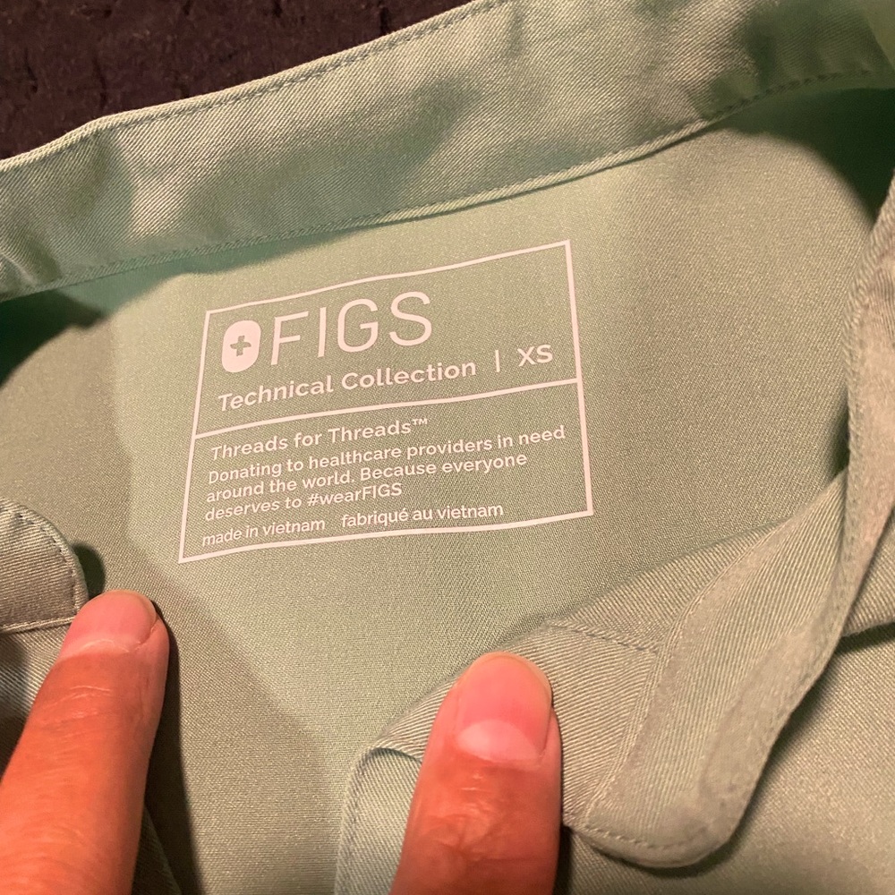 figs. Pants are high waisted top is Rafaela.Top xs pants mTops runs large
